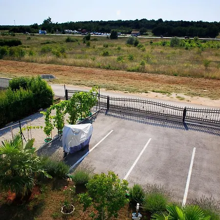 Apartment Vodopija Porec