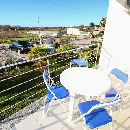 Apartment Vodopija Porec