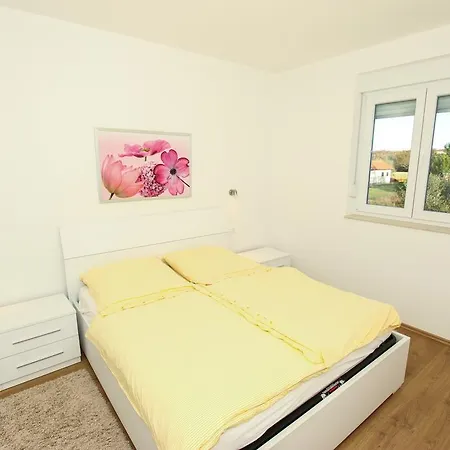 Vodopija Apartment